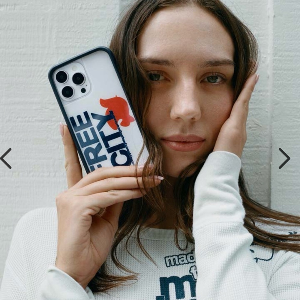 MADHAPPY & FREECITY TOGETHERFOREVER / WHITE & NAVY iphone case